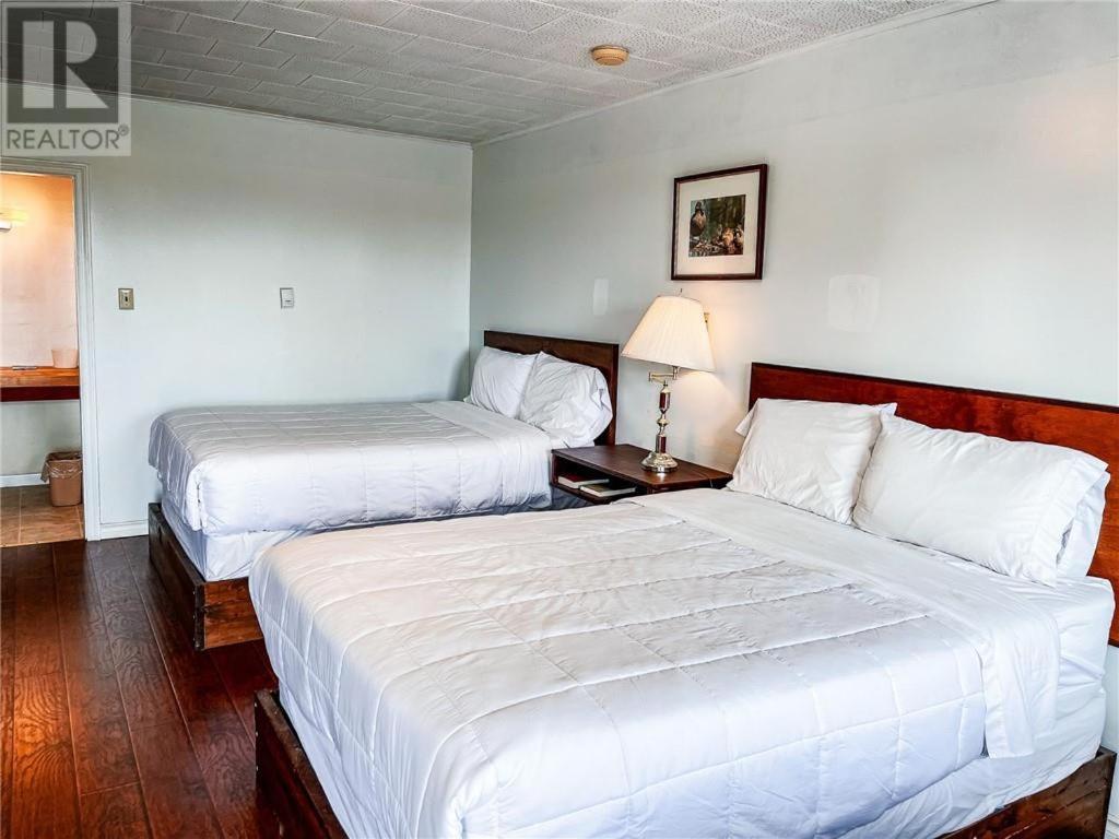 Tantramar Motel Sackville Ngoại thất bức ảnh