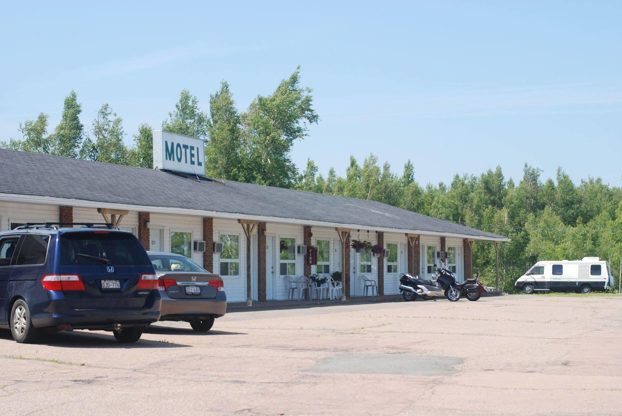 Tantramar Motel Sackville Ngoại thất bức ảnh