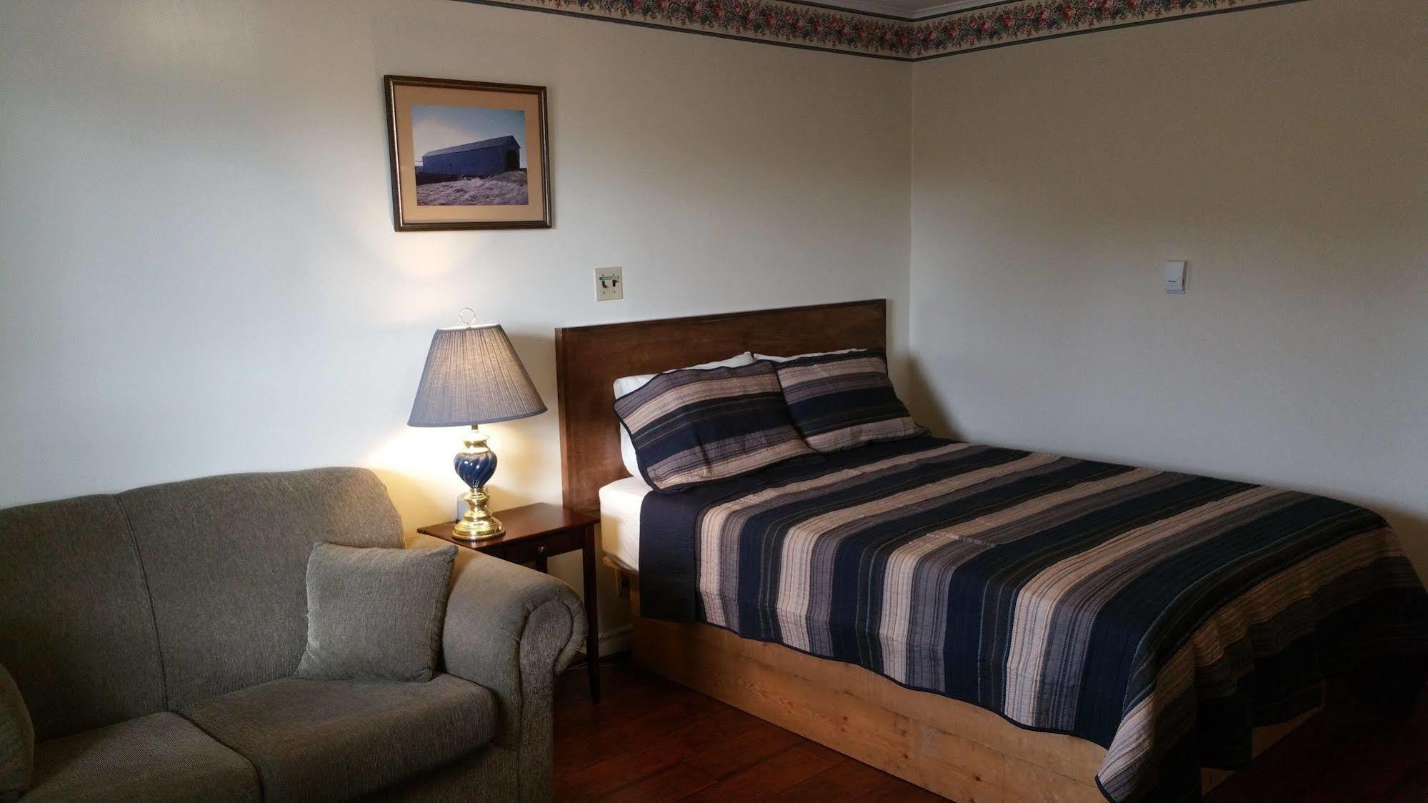 Tantramar Motel Sackville Ngoại thất bức ảnh